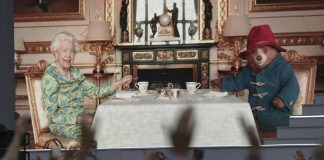  reina Isabel II video