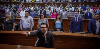 Rinde protesta Juan de Dios Gámez Mendívil
