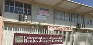Obrador anuncia creación de 55 universidades para atender déficit de médicos