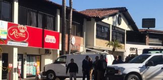 Terror en BC: abandonaron camioneta con 6 cuerpos en plaza de Tijuana