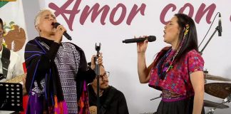 concierto en la mañanera por el Día de las Madres