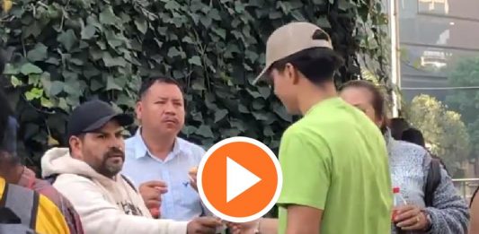100 pesos a los “acarreados”