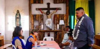 Comisionados de la ONU se reunió con familia de Yanqui Kothan, normalista asesinado en Guerrero