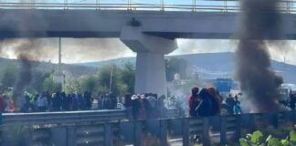 Bloquean autopista Puebla-Veracruz; pobladores están inconformes con resultados de las elecciones