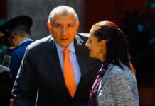 sheinbaum-defiende-a-adan-augusto-no-creo-que-haya-pactado-con-el-co-dice,Autoridades van contra Adán Augusto