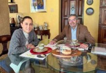 esta-haciendo-un-gran-trabajo-sheinbaum-desmiente-salida-de-juan-ramon-de-la-fuente-de-la-sre