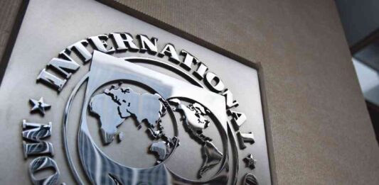 la-economia-de-mexico-esta-fuerte-esta-solida-sheinbaum-tras-ajuste-al-alza-del-fmi