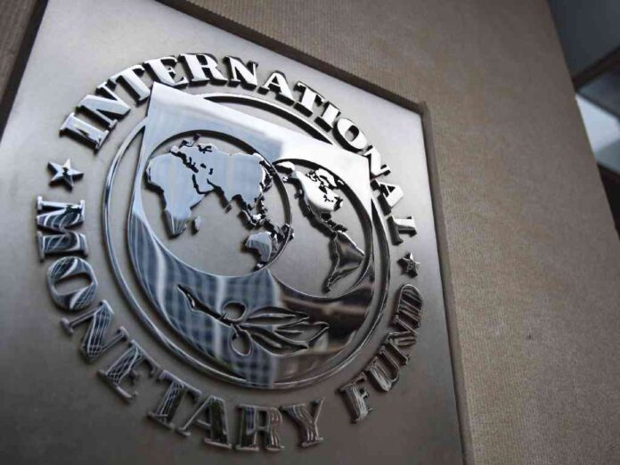 la-economia-de-mexico-esta-fuerte-esta-solida-sheinbaum-tras-ajuste-al-alza-del-fmi