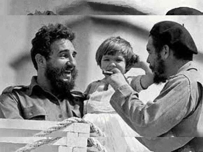 mientras-los-morenistas-lloran-hija-del-che-minimiza-retiro-de-estatuas-de-su-padre-y-fidel