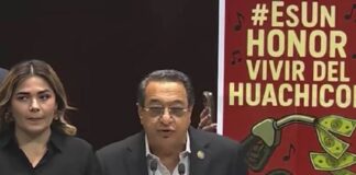 Un honor vivir del huachicol