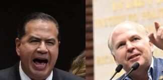 PT y PAN se agarran a golpes en oficinas de la CFE