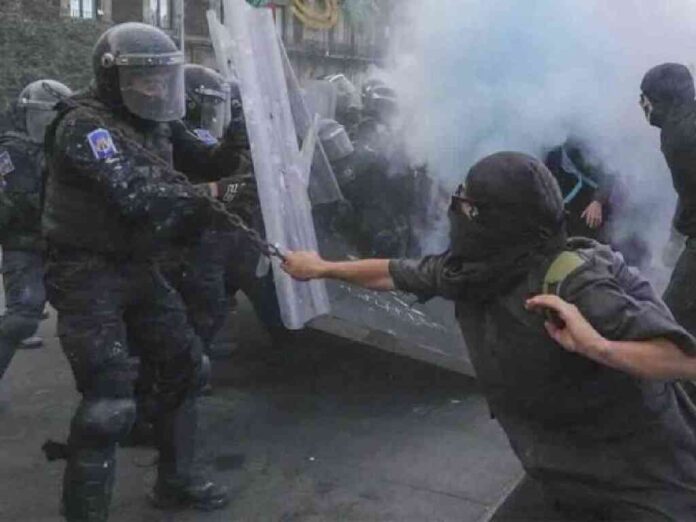 bloque-negro-deja-94-policias-heridos-tras-marcha-del-2-de-octubre