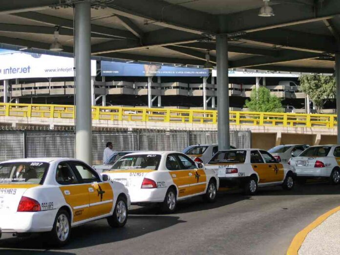 taxistas-niega-acuerdo-para-permitir-uber-o-didi-en-el-aicm-por-el-mundial taxistas-niega-acuerdo-para-permitir-uber-o-didi-en-el-aicm-por-el-mundial