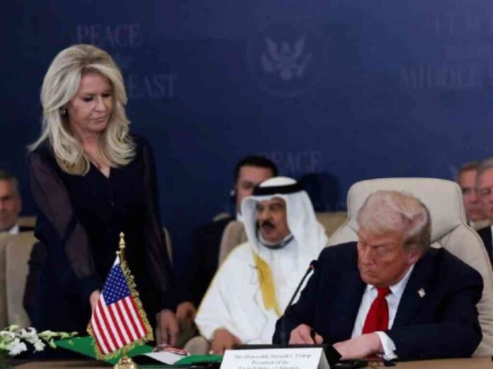 trump-firma-el-acuerdo-para-formalizar-el-cese-al-fuego-entre-israel-y-hamas trump-firma-el-acuerdo-para-formalizar-el-cese-al-fuego-entre-israel-y-hamas